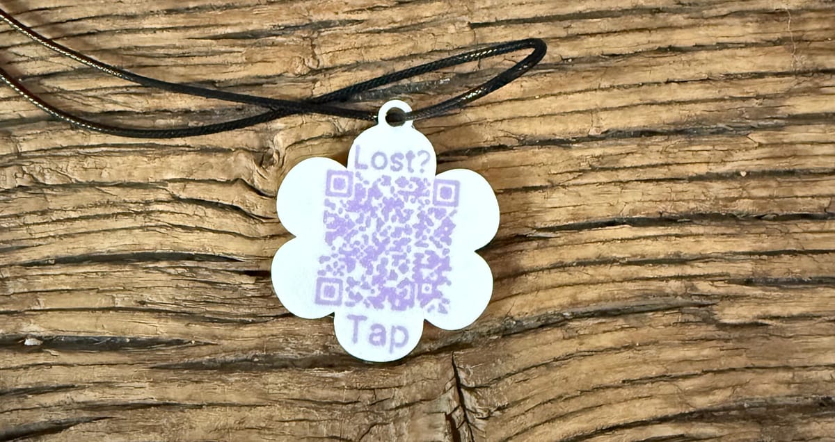 Why QR & NFC Tags Are the Perfect Complement to a Traditional AirTag